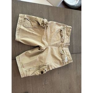 Abercrombie Kids tan cargo shorts, size 14